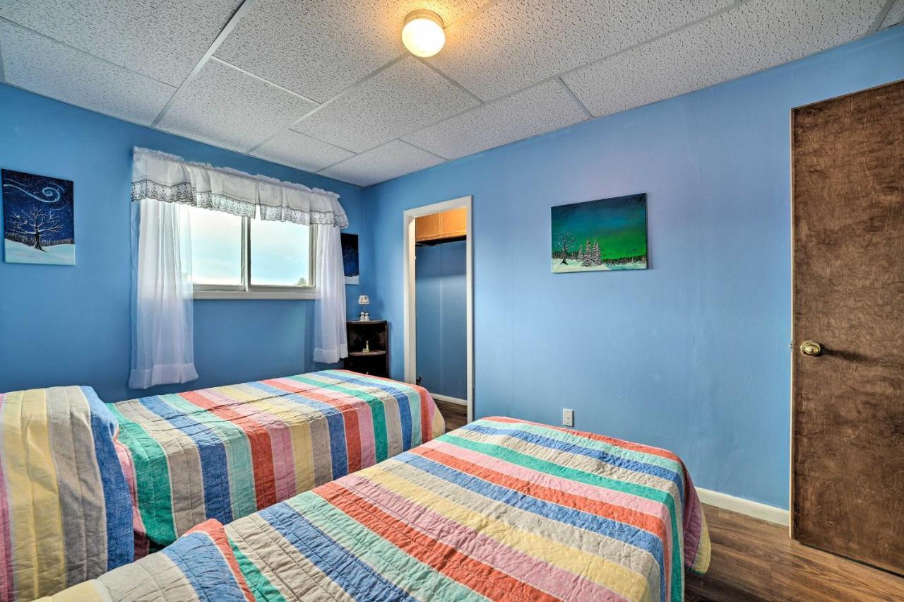 Walkable St Ignace Condo With Lake Huron Views Saint Ignace Exterior photo